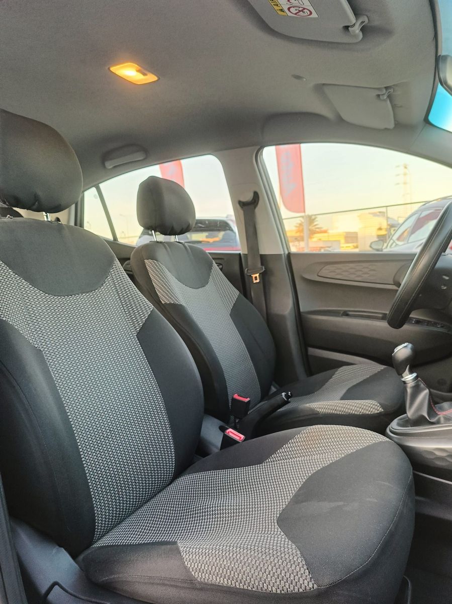 Hyundai Grand i10 GLS à Tunis - Photo 6