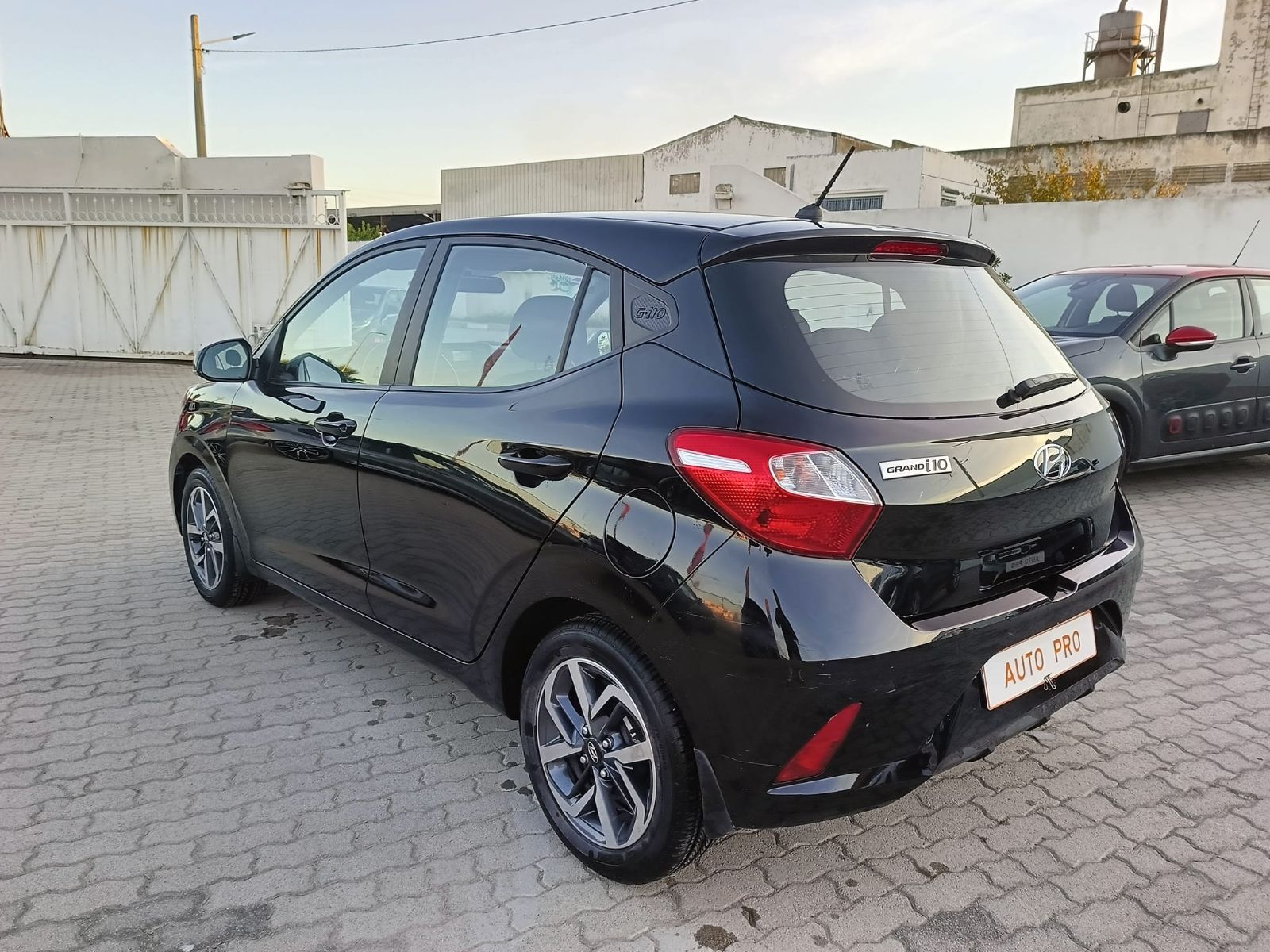 Hyundai Grand i10 GLS à Tunis - Photo 1