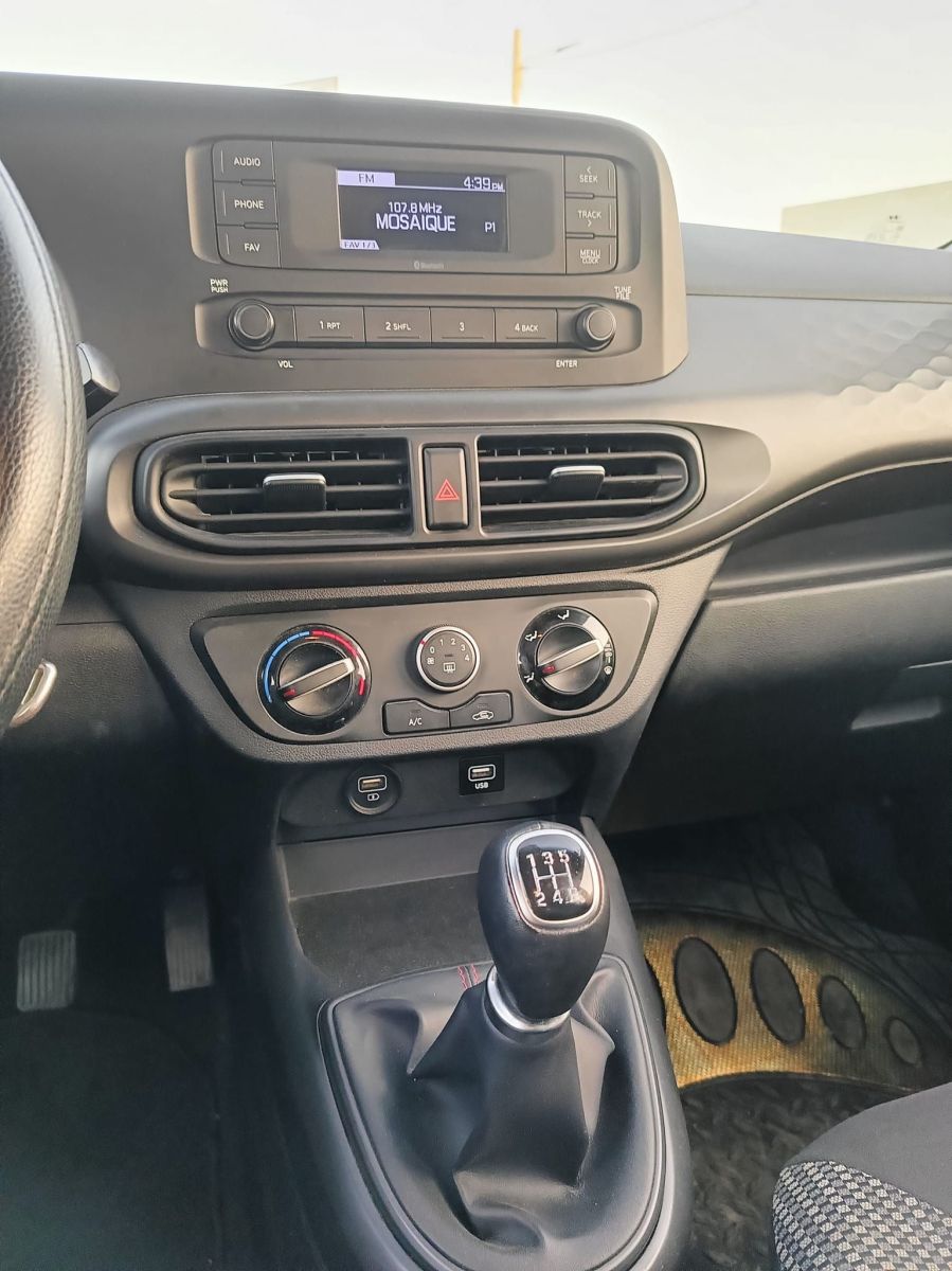 Hyundai Grand i10 GLS à Tunis - Photo 7