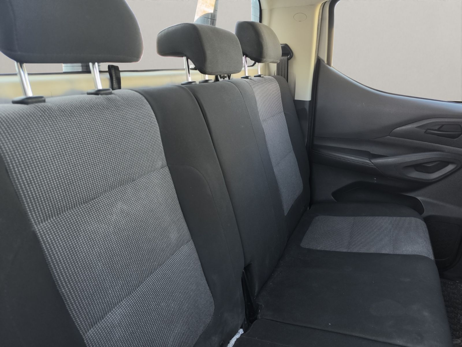 Peugeot Landtrek Double Cabine à Ben Arous - Photo 17