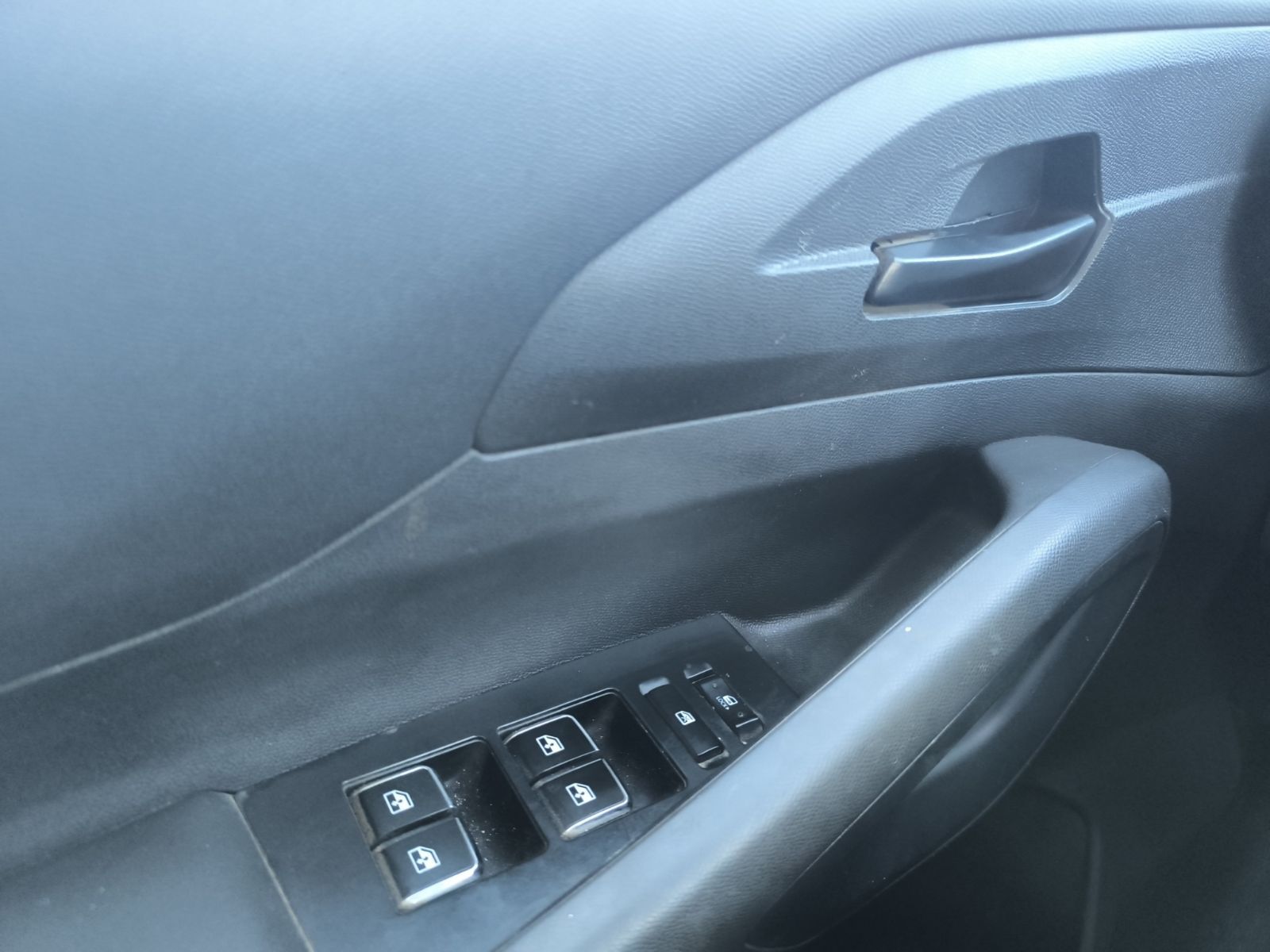Peugeot Landtrek Double Cabine à Ben Arous - Photo 22
