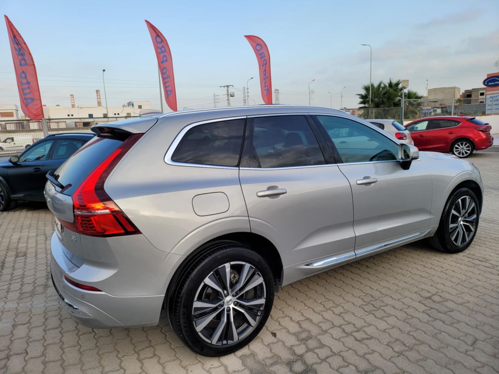 Volvo XC60 à Ariana - Photo 19