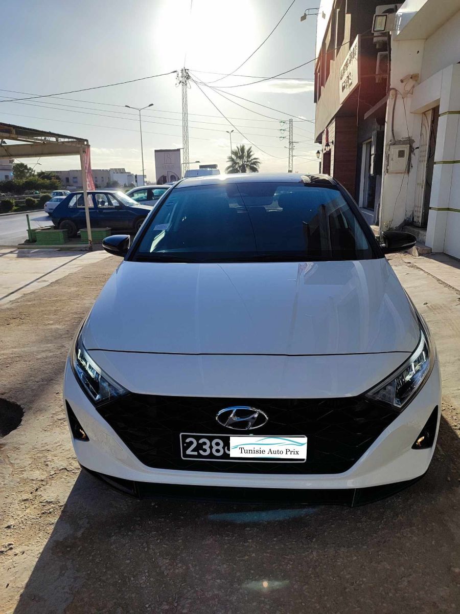 Hyundai i20 GLS Plus à Tunisie - Photo 12