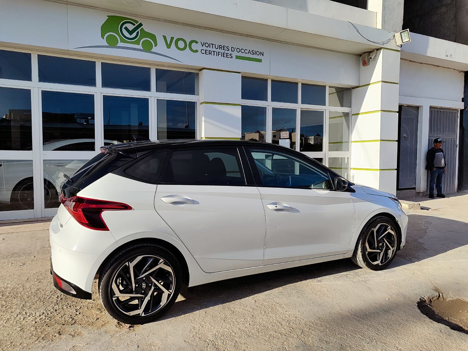 Hyundai i20 GLS Plus à Tunisie - Photo 5
