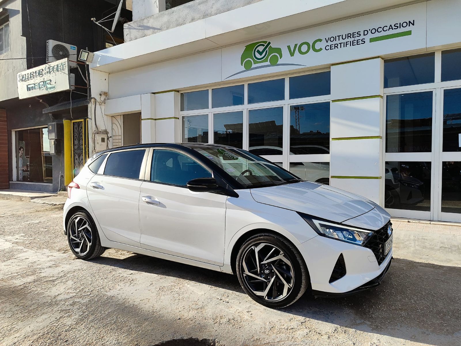 Hyundai i20 GLS Plus à Tunisie - Photo 3