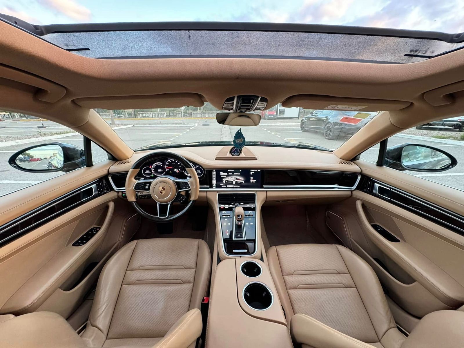 Porsche Panamera 4S E-hybride plugin à Tunis - Photo 8
