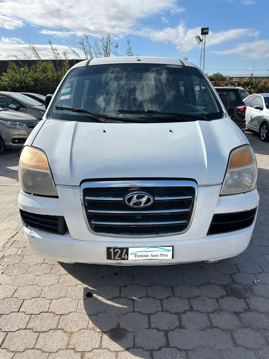 Hyundai H-1 à Ben Arous - Photo 10