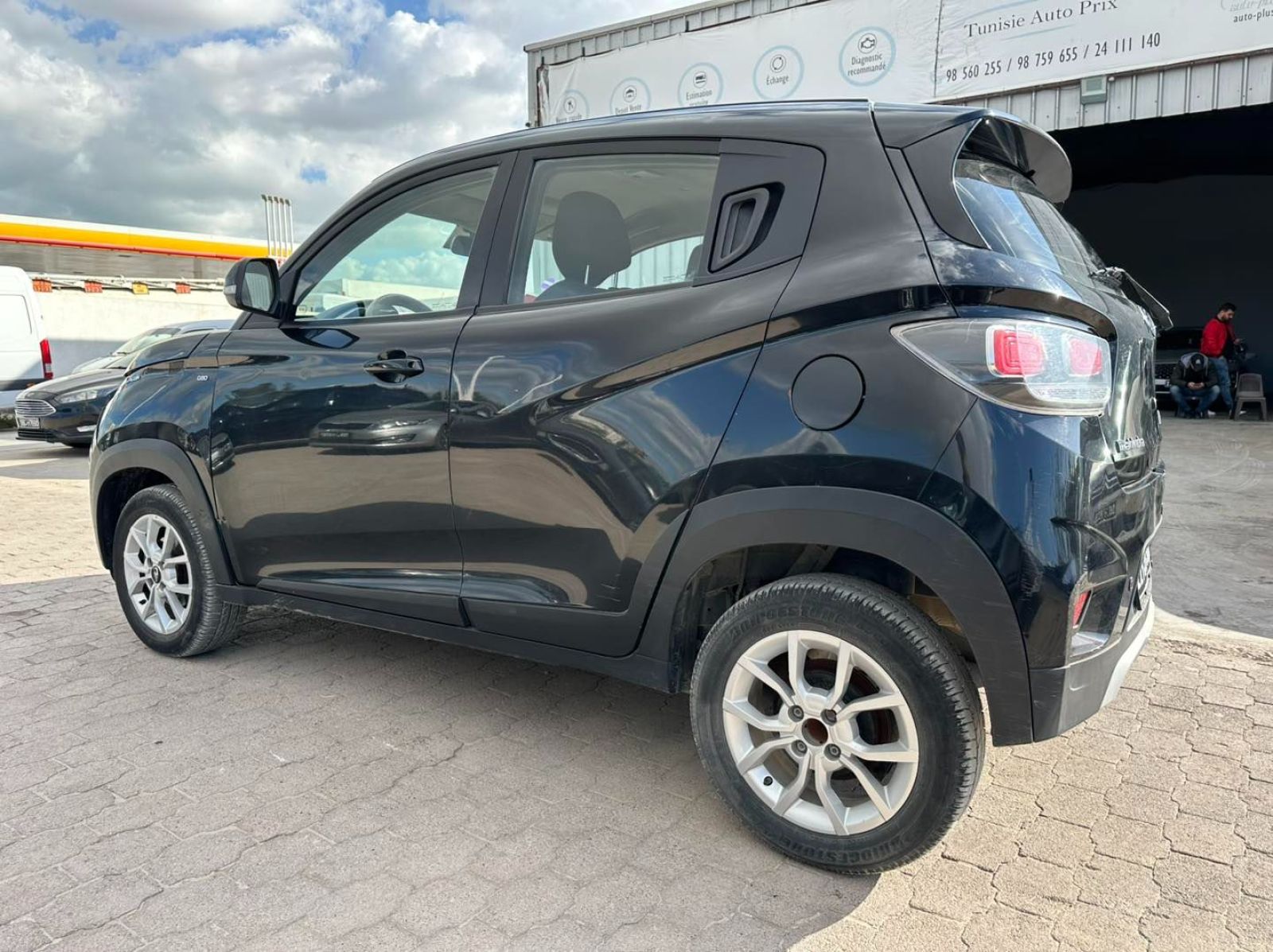 Mahindra KUV 100 K8 à Ben Arous - Photo 2