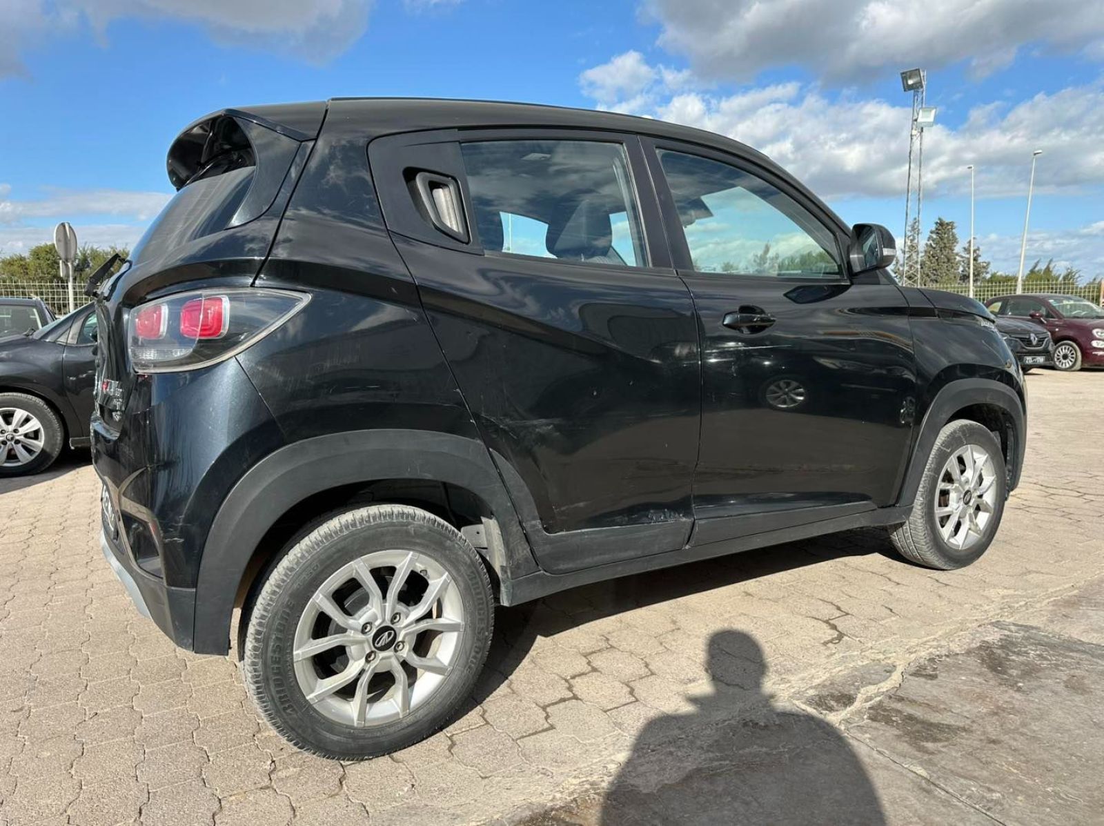Mahindra KUV 100 K8 à Ben Arous - Photo 5