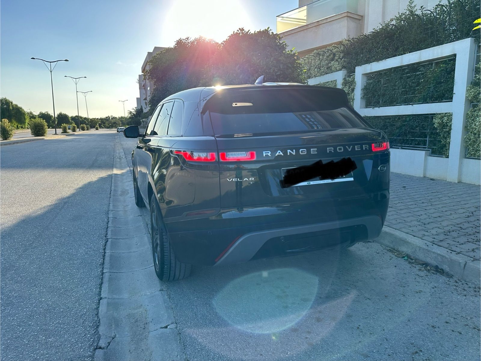 Land Rover Range Rover Velar R-Dynamic à Tunis - Photo 7