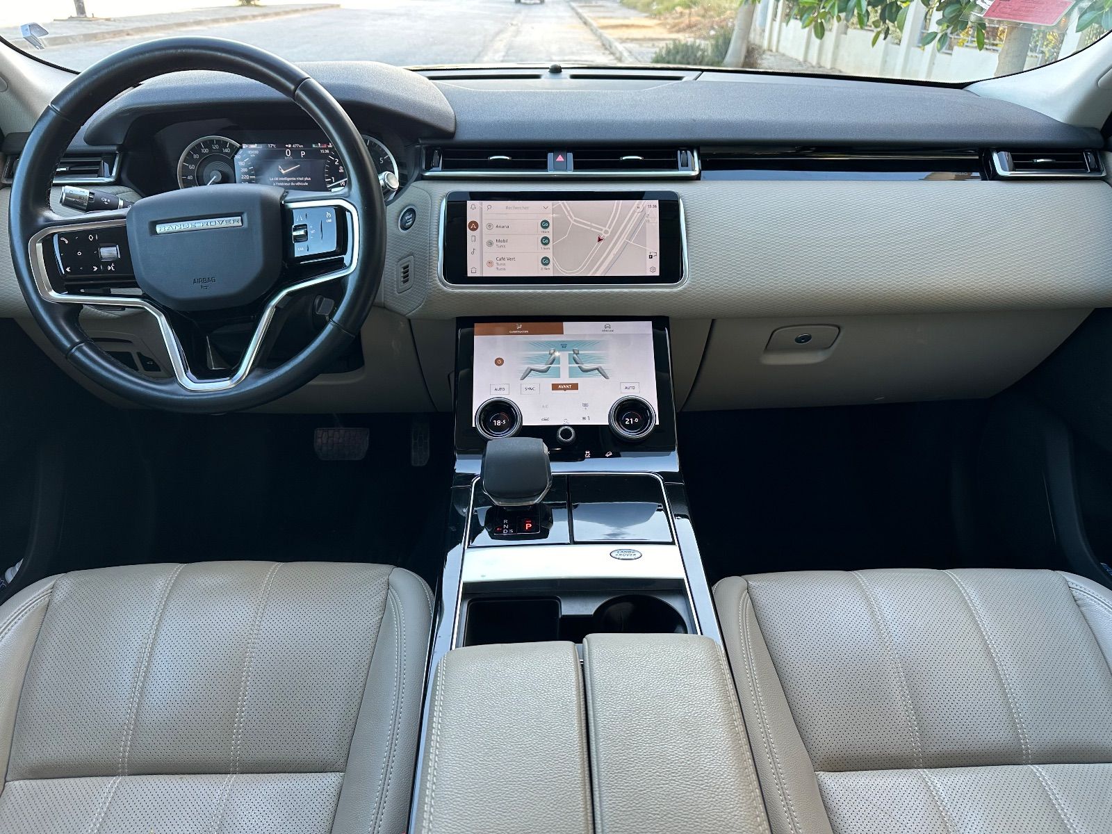 Land Rover Range Rover Velar R-Dynamic à Tunis - Photo 5