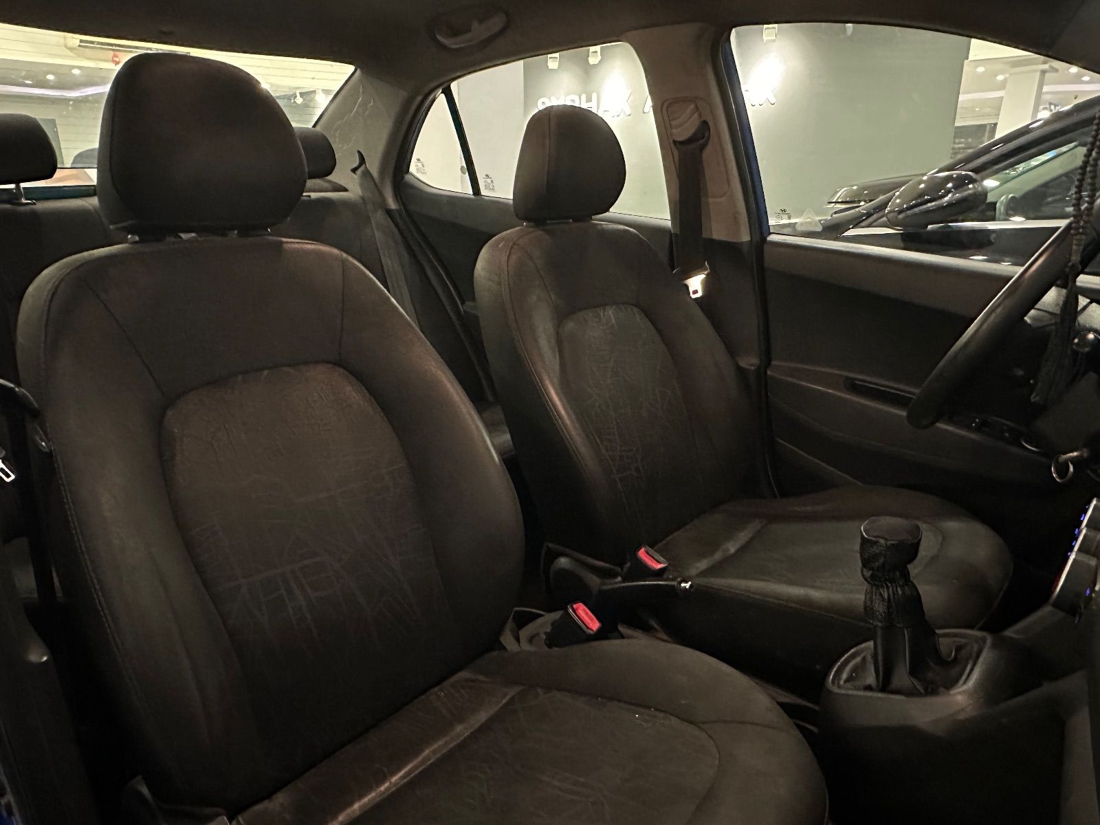 Hyundai Grand i10 Sedan à Kairouan - Photo 8