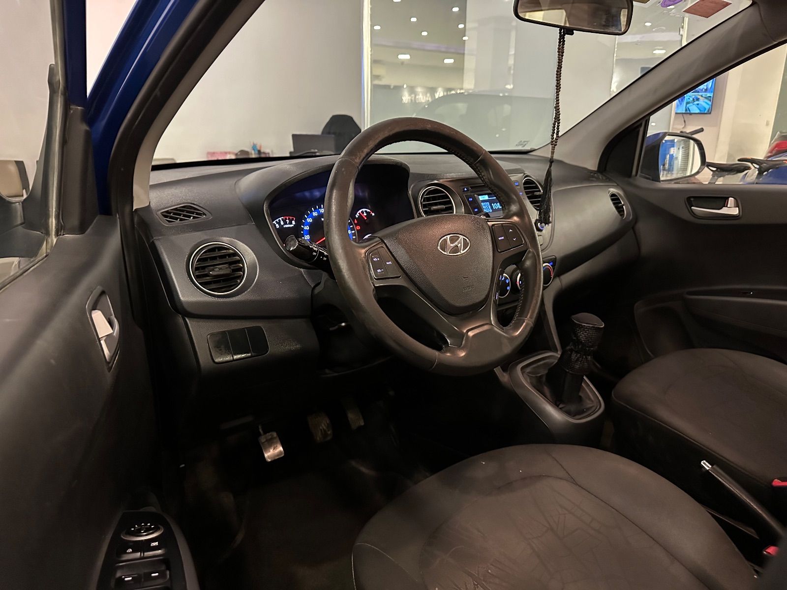Hyundai Grand i10 Sedan à Kairouan - Photo 6