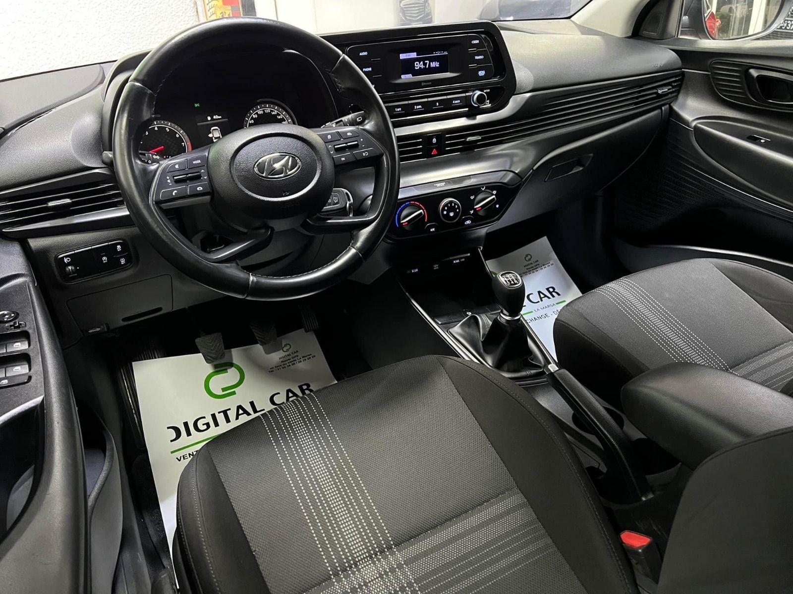 Hyundai i20 High Grade à Tunis - Photo 15