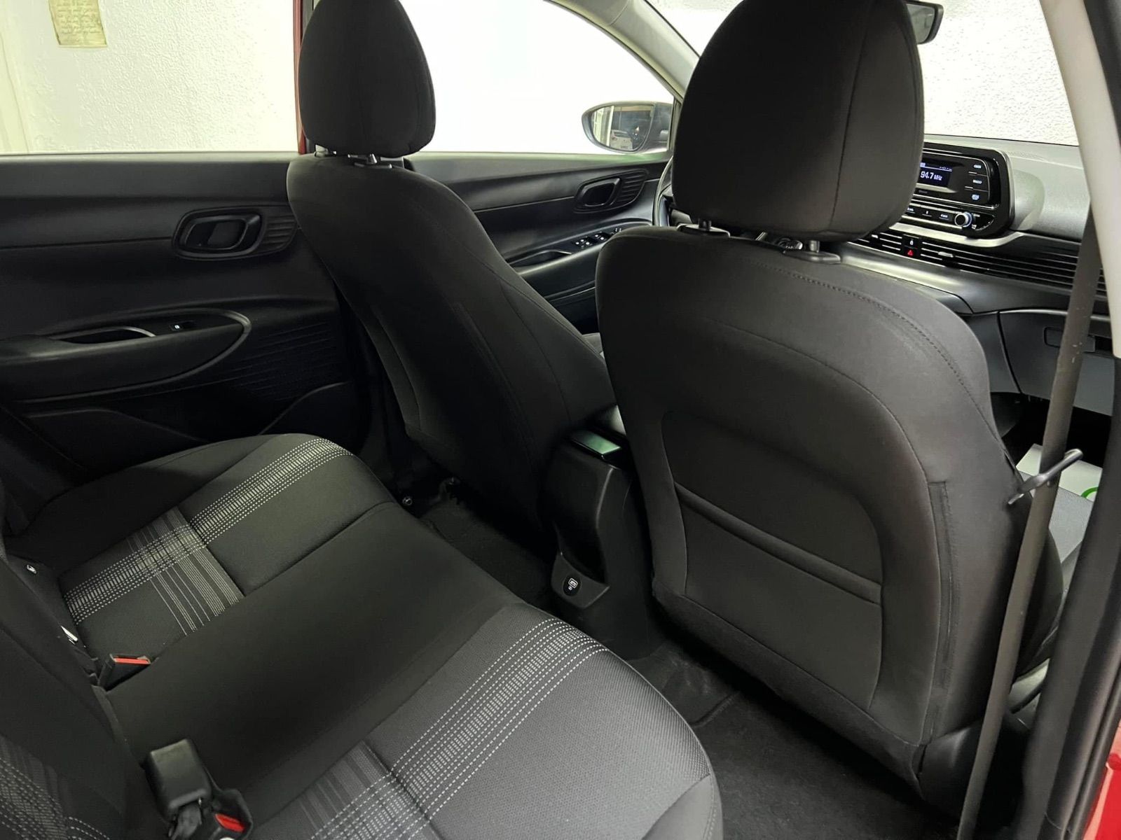 Hyundai i20 High Grade à Tunis - Photo 17