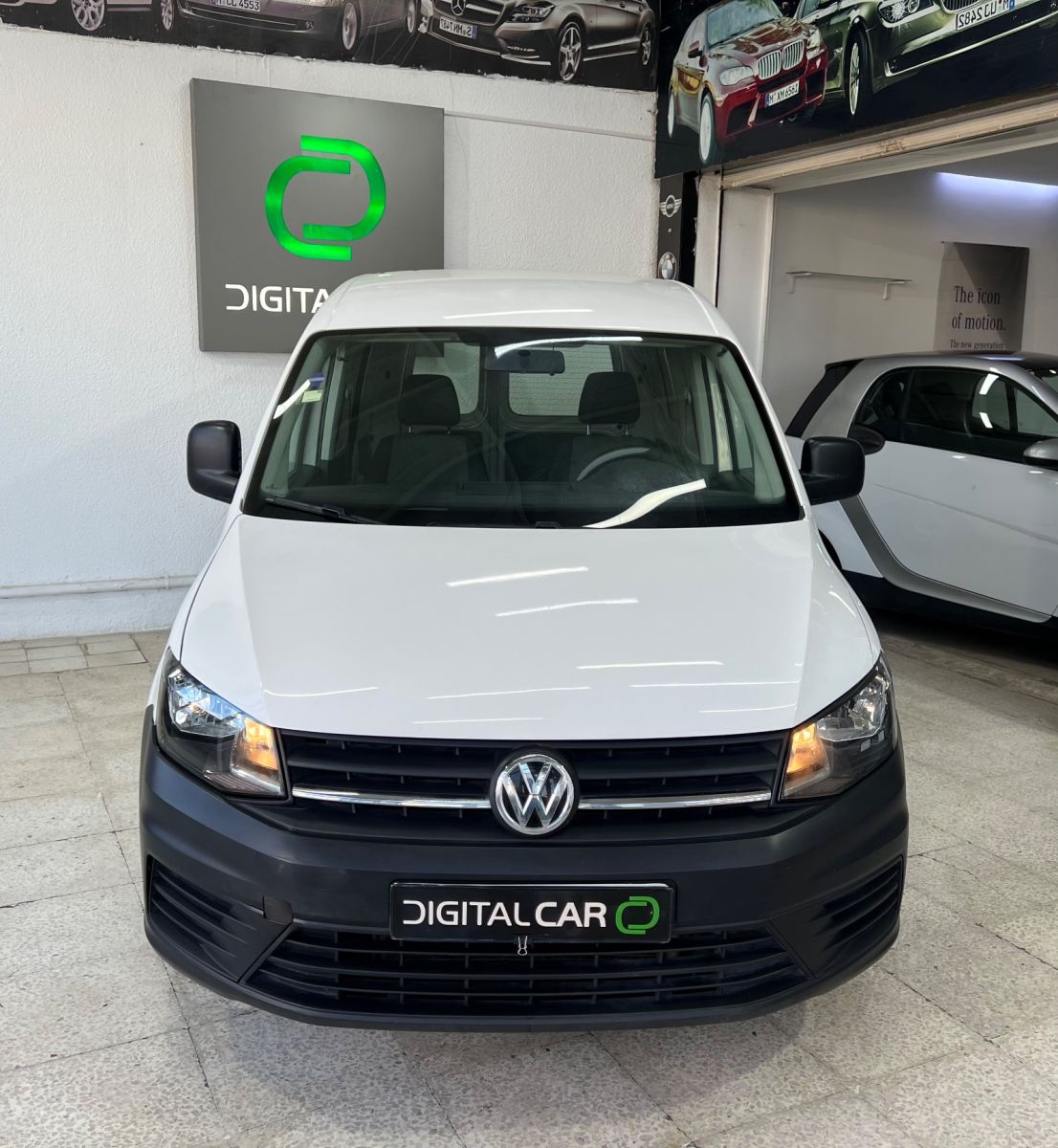Volkswagen Caddy Prestige PM à Tunis - Photo 2