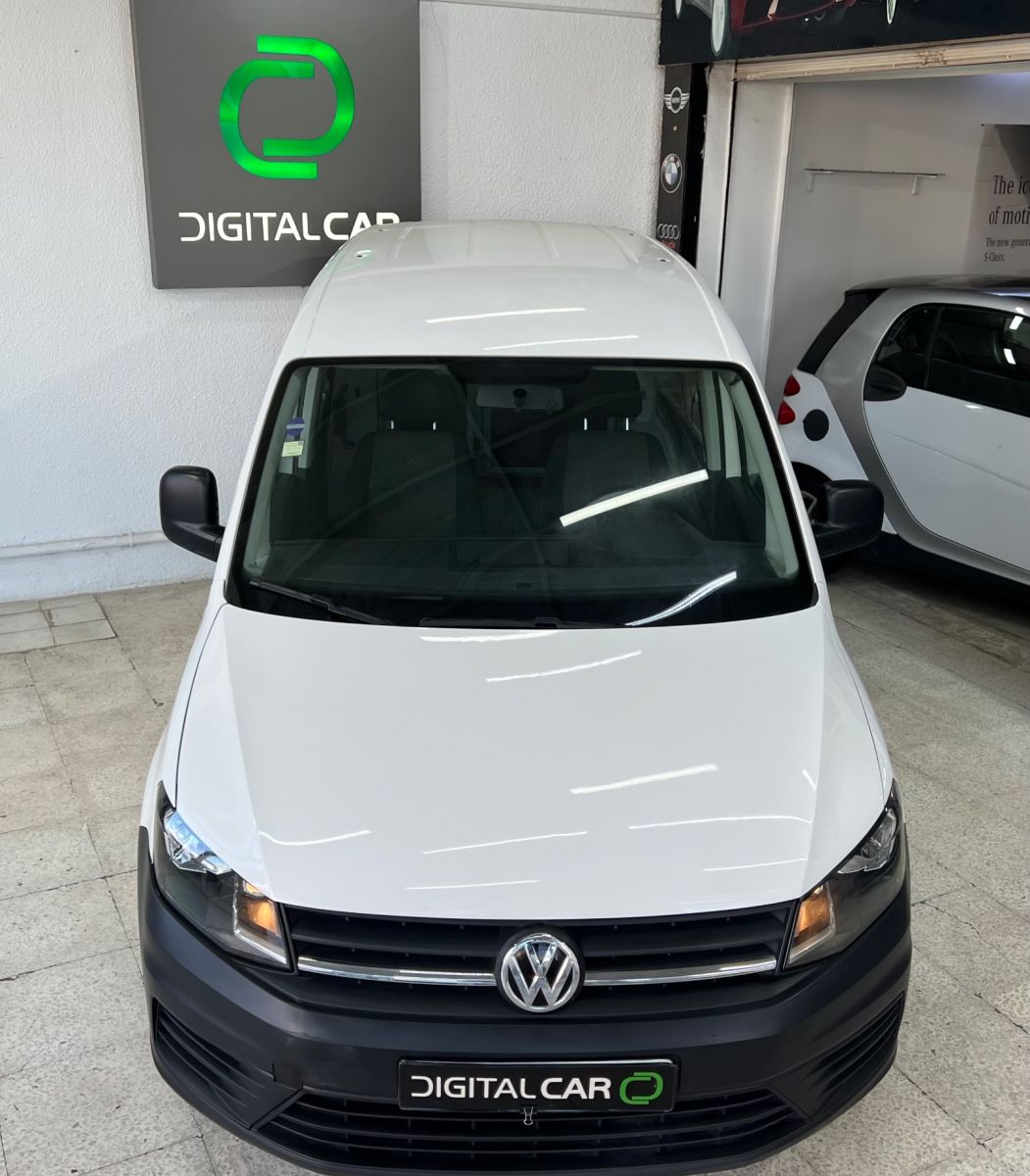 Volkswagen Caddy Prestige PM à Tunis - Photo 4