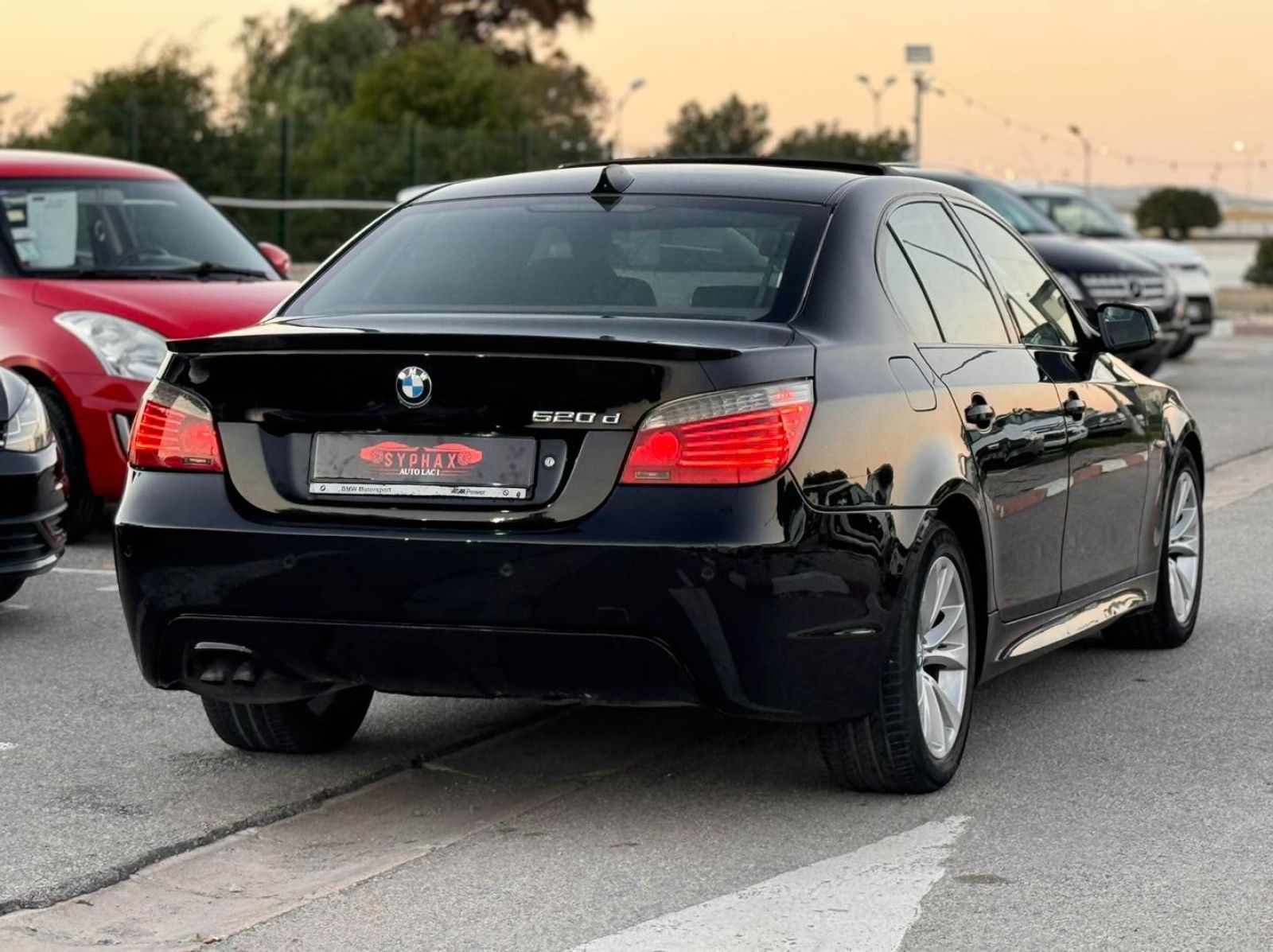 BMW Série 5 Confort à Sfax - Photo 3