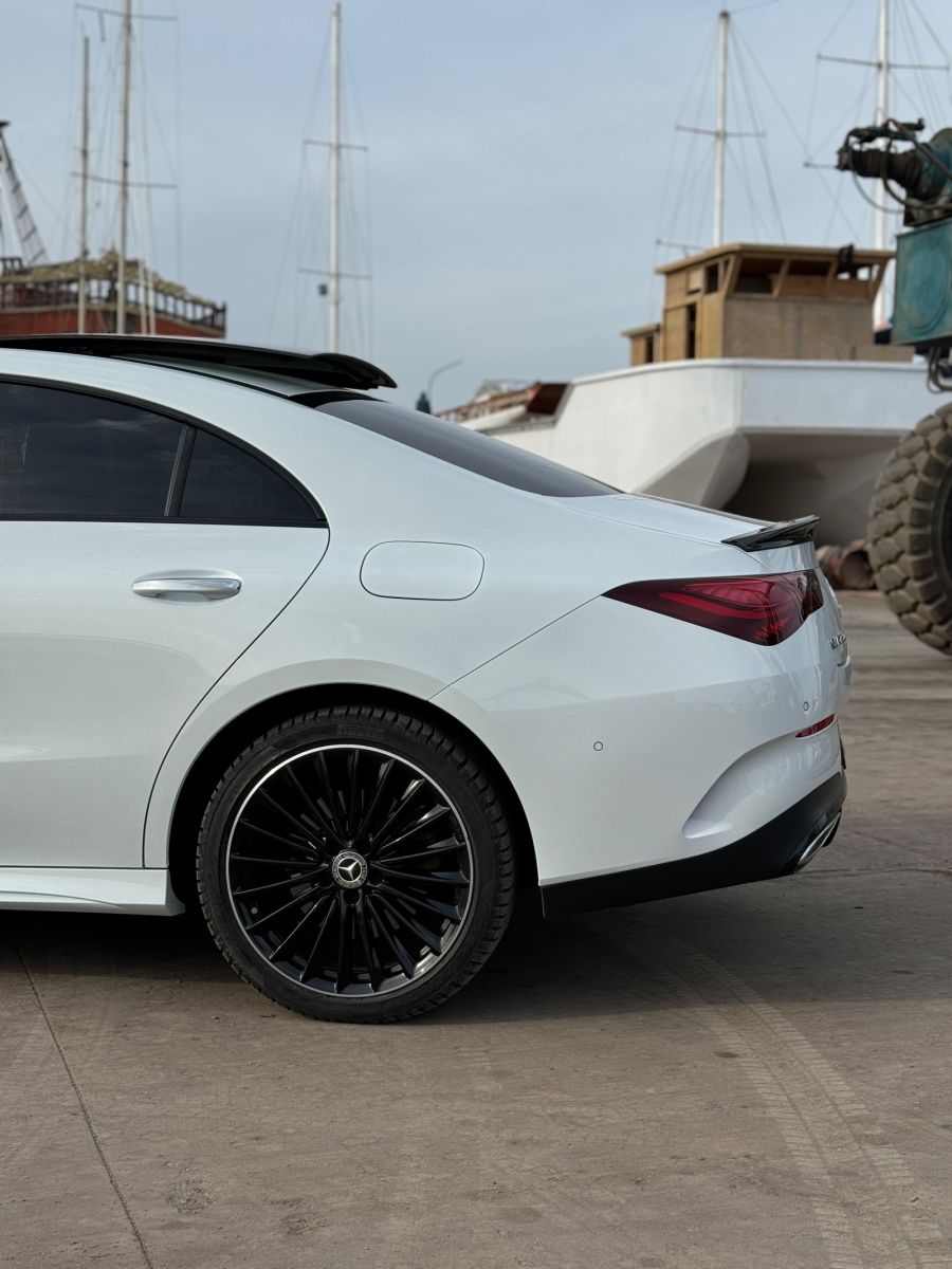 Mercedes-Benz CLA AMG Edition 1 à Ariana - Photo 2