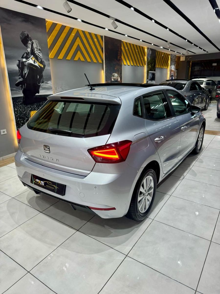 Seat Ibiza à Ben Arous - Photo 4