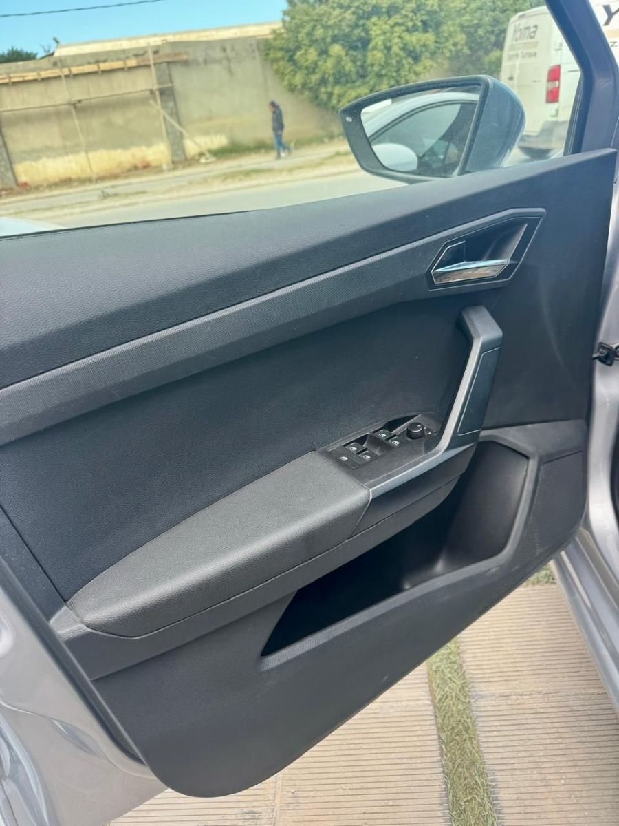 Seat Ibiza à Ben Arous - Photo 9