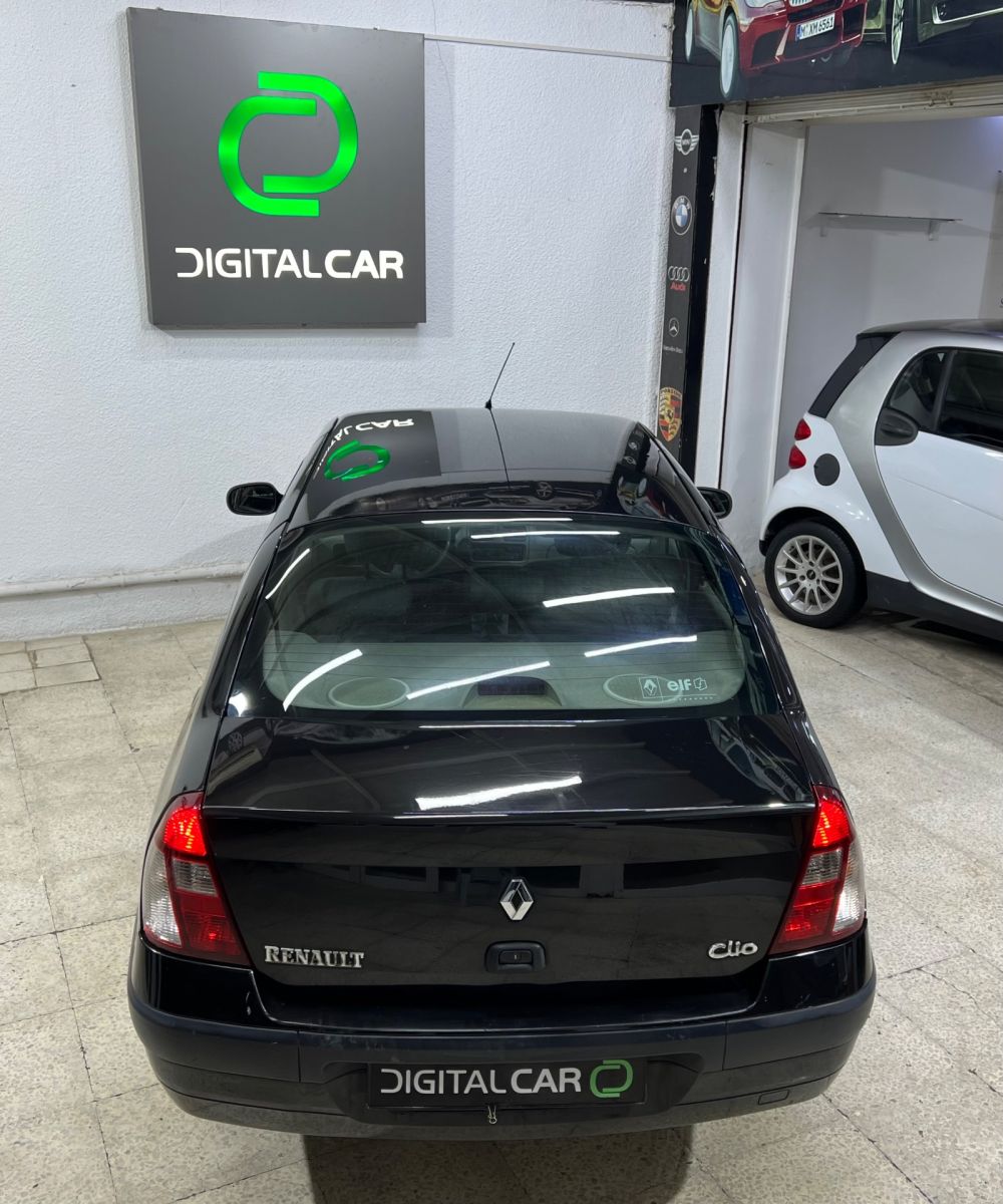 Renault Clio Classic Couleur beige à Sfax - Photo 12