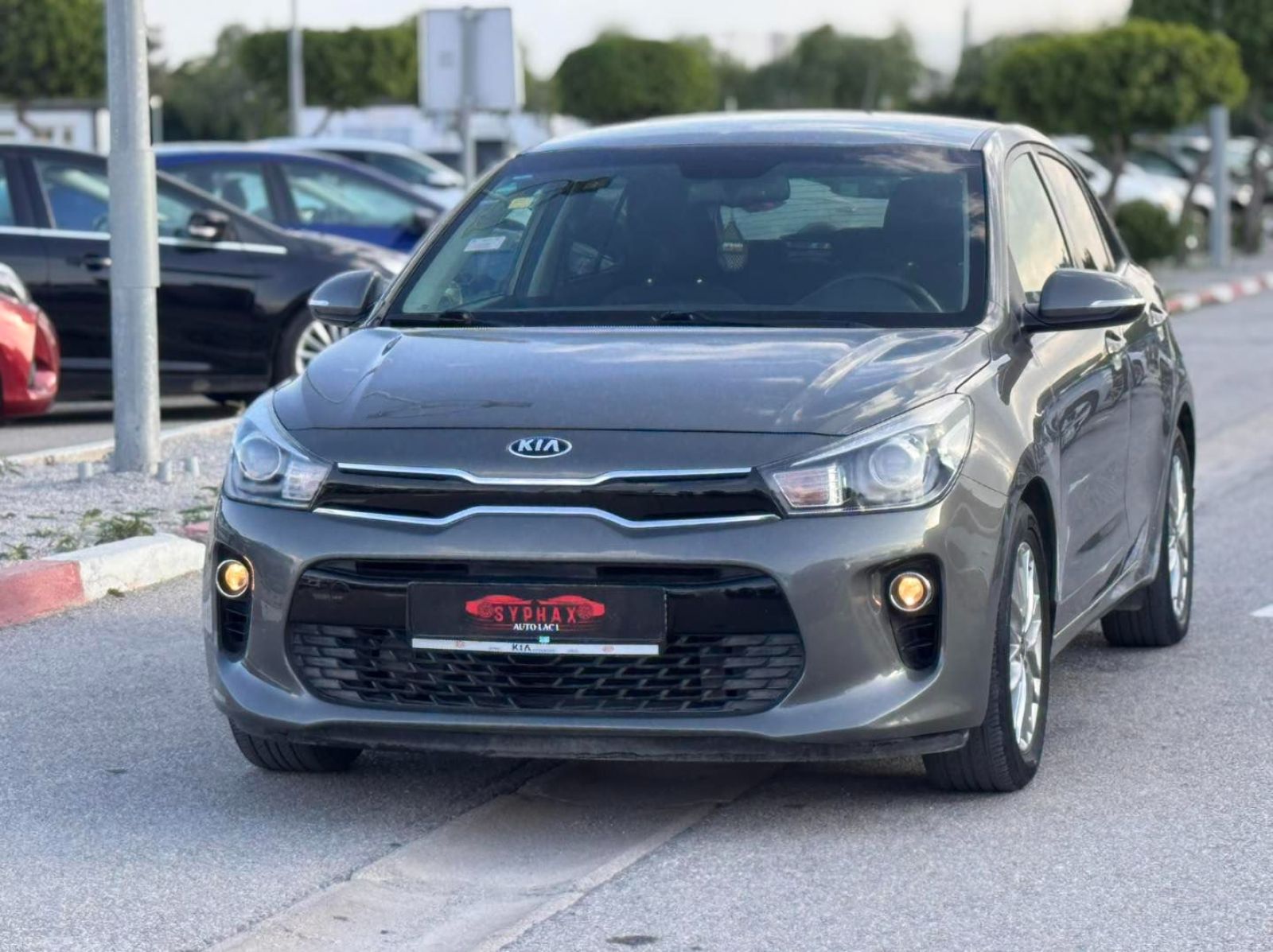 KIA Rio 5p SX Plus à Tunis - Photo 1