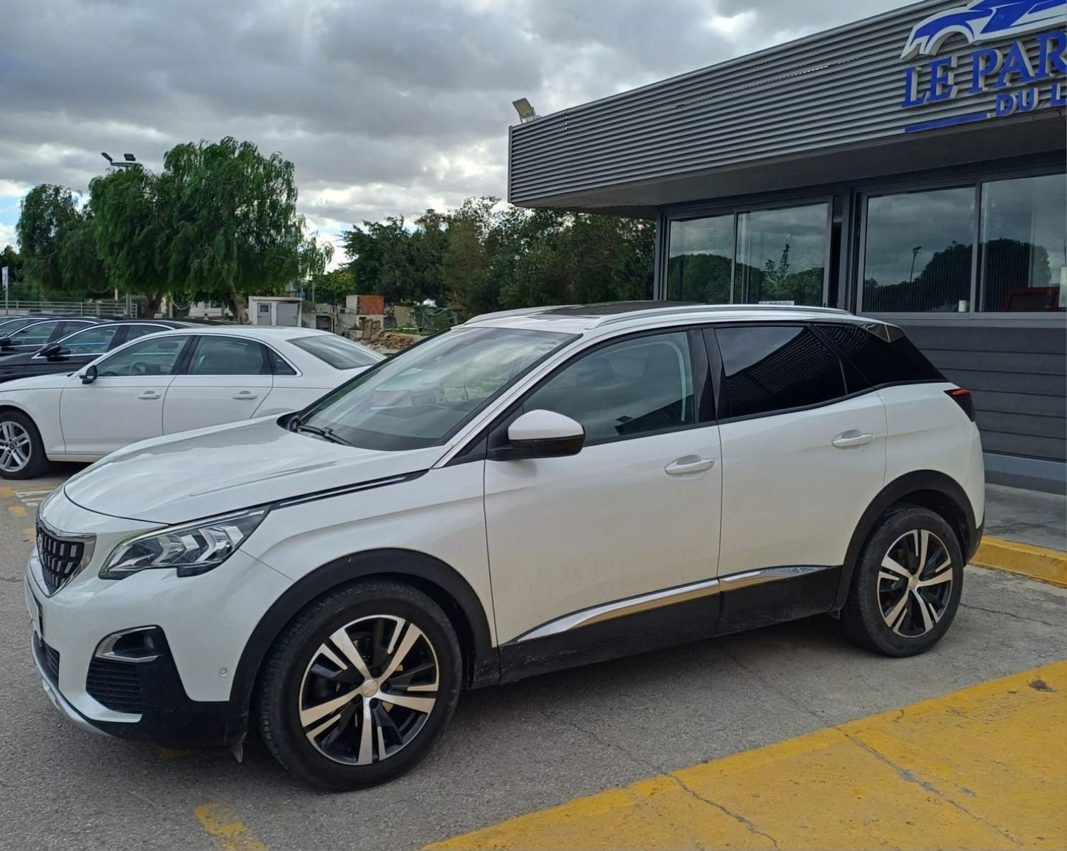 Peugeot 3008 GT-line à Tunis - Photo 1