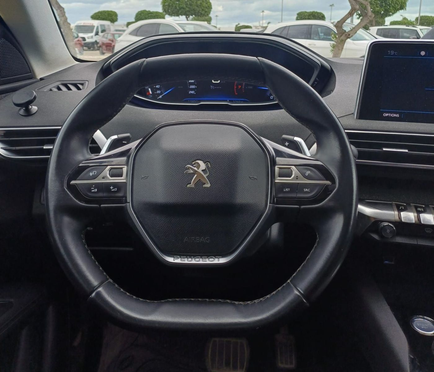 Peugeot 3008 GT-line à Tunis - Photo 6