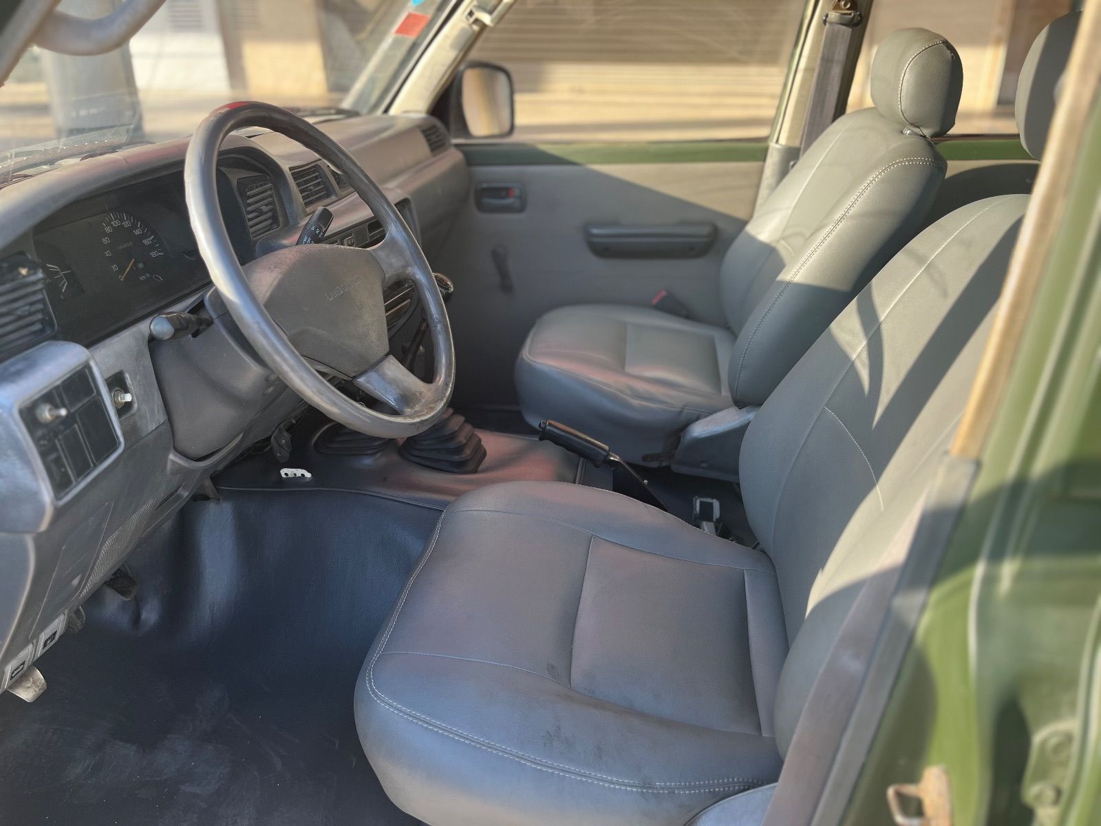 Toyota Land Cruiser 80 à Tunis - Photo 4