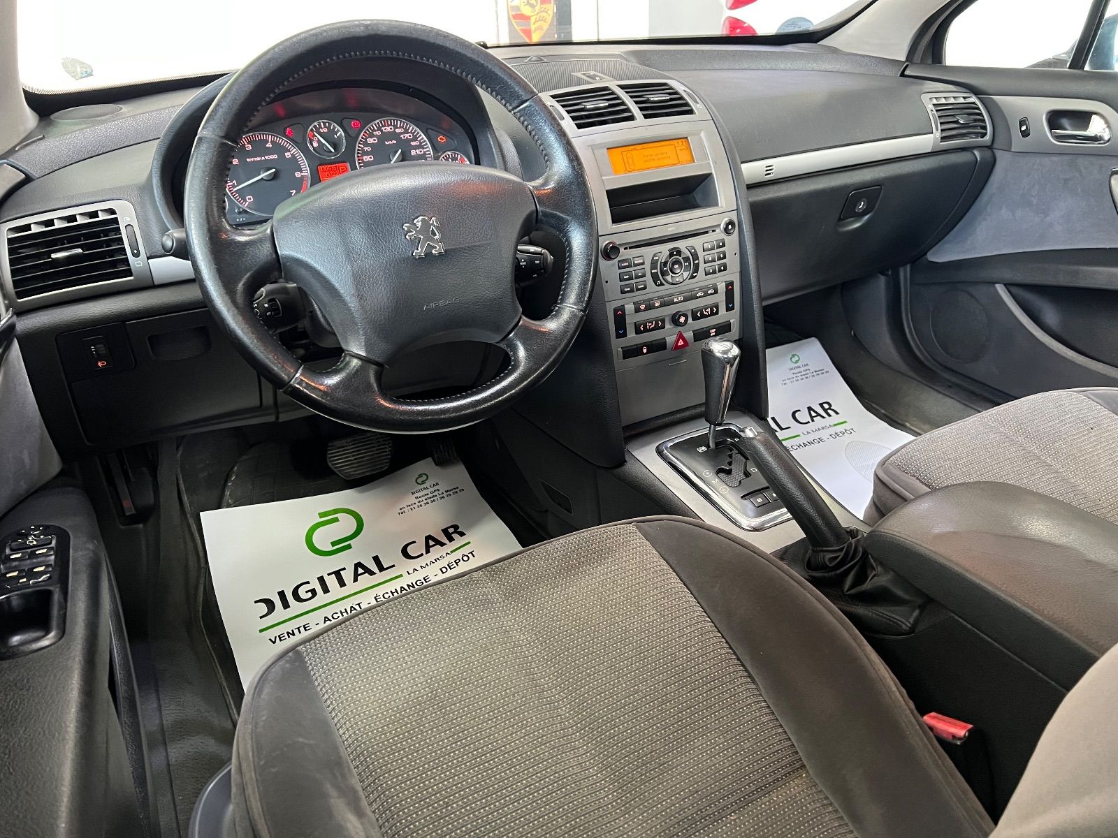Peugeot 407 à Tunis - Photo 18