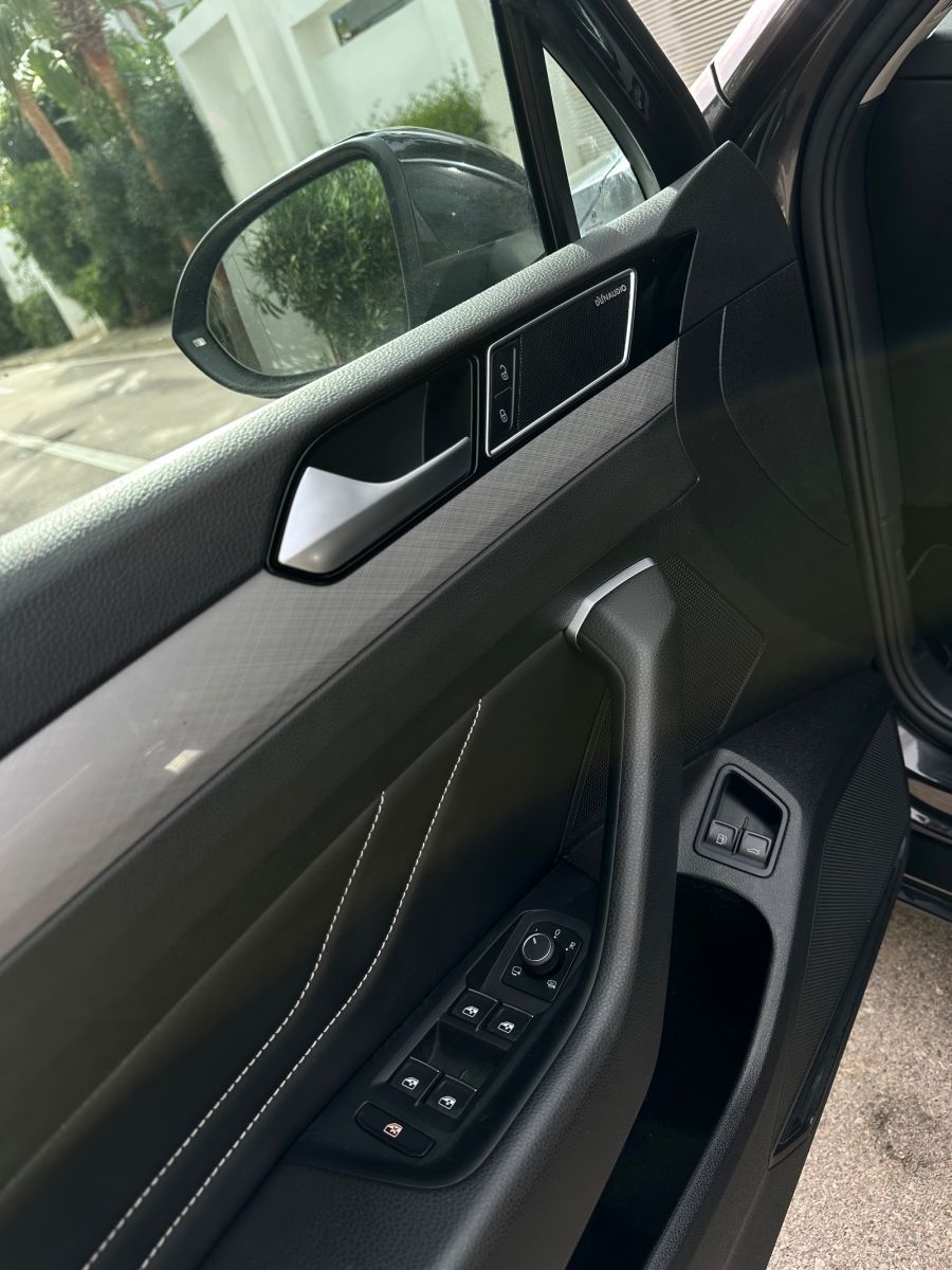 Volkswagen Passat R-Line DSG à Ariana - Photo 20