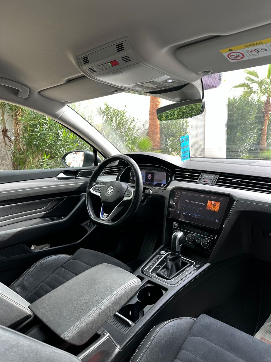 Volkswagen Passat R-Line DSG à Ariana - Photo 16
