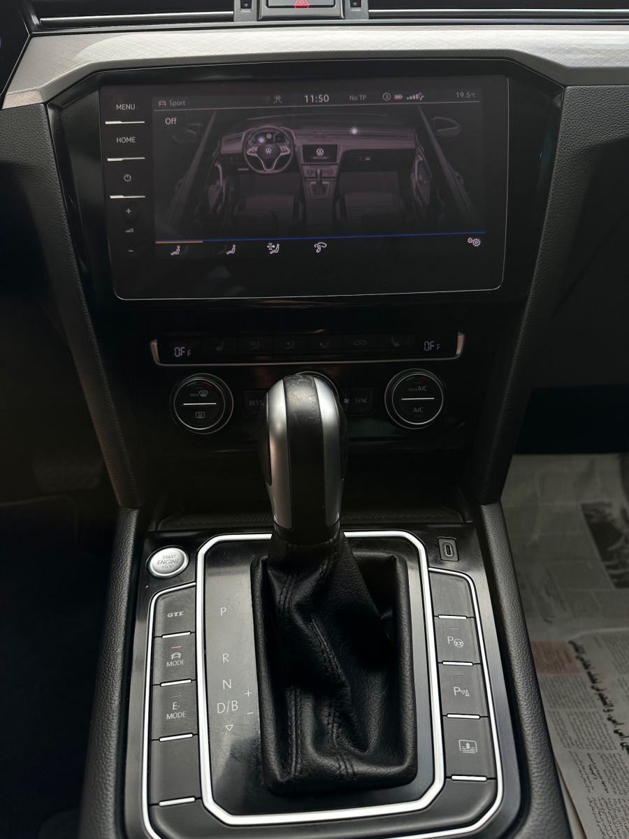 Volkswagen Passat R-Line DSG à Ariana - Photo 17