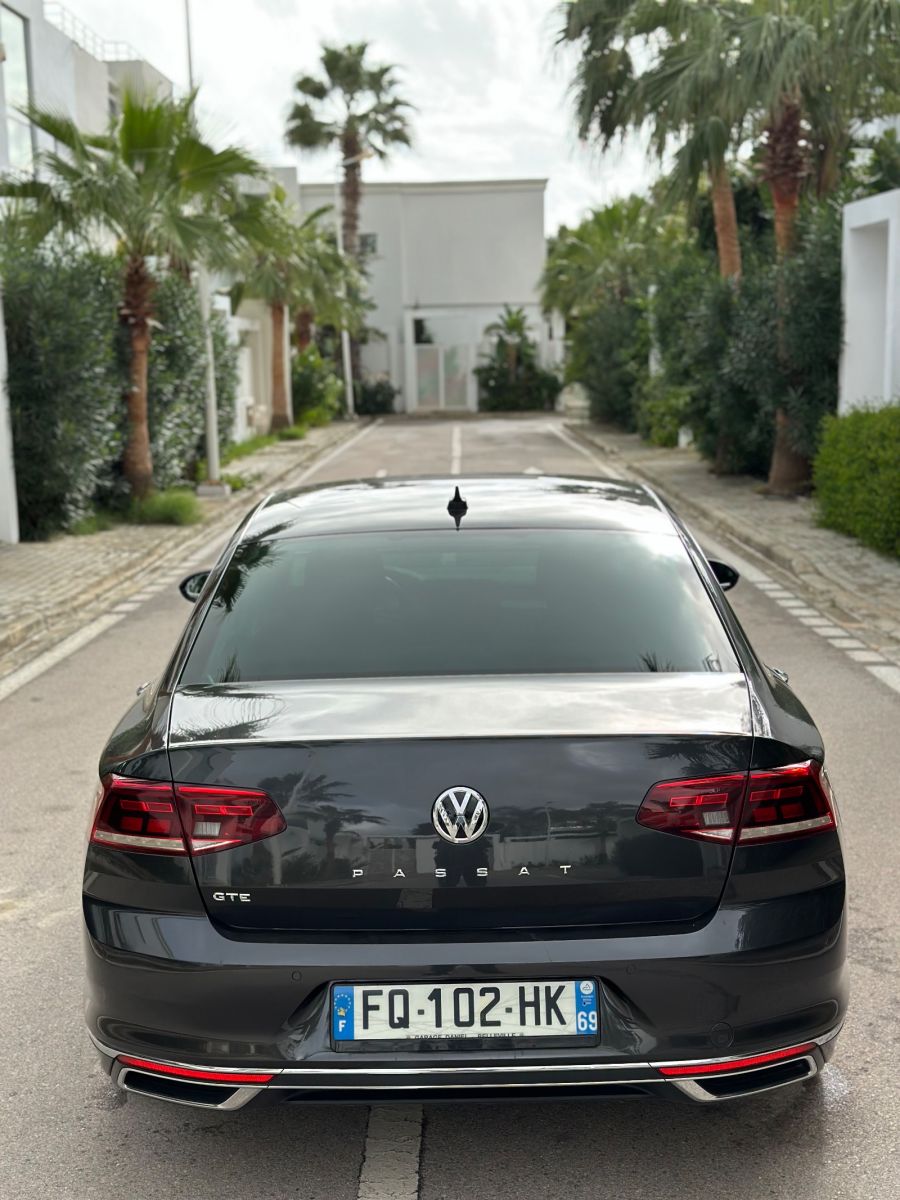 Volkswagen Passat R-Line DSG à Ariana - Photo 4