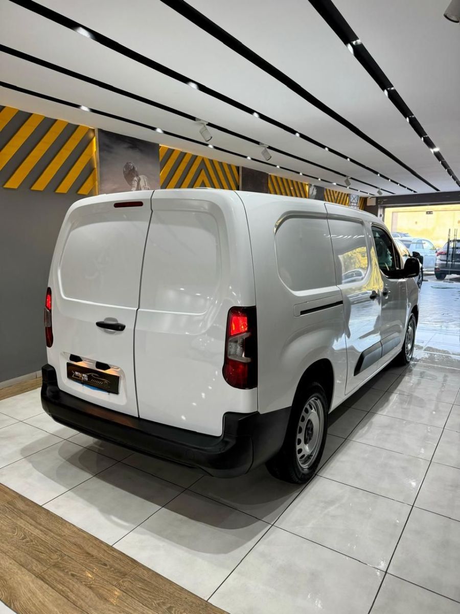Peugeot Partner à Ben Arous - Photo 5