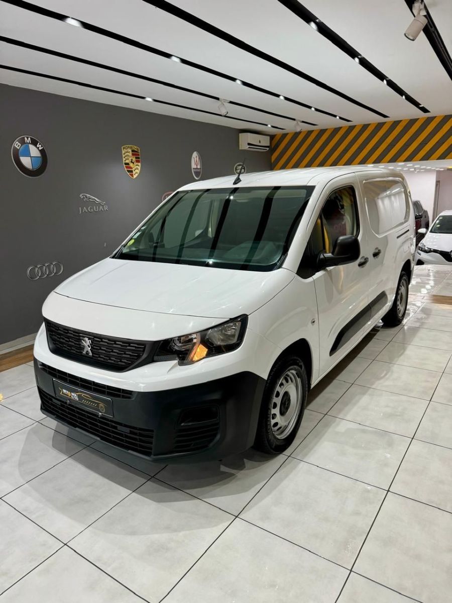 Peugeot Partner à Ben Arous - Photo 2
