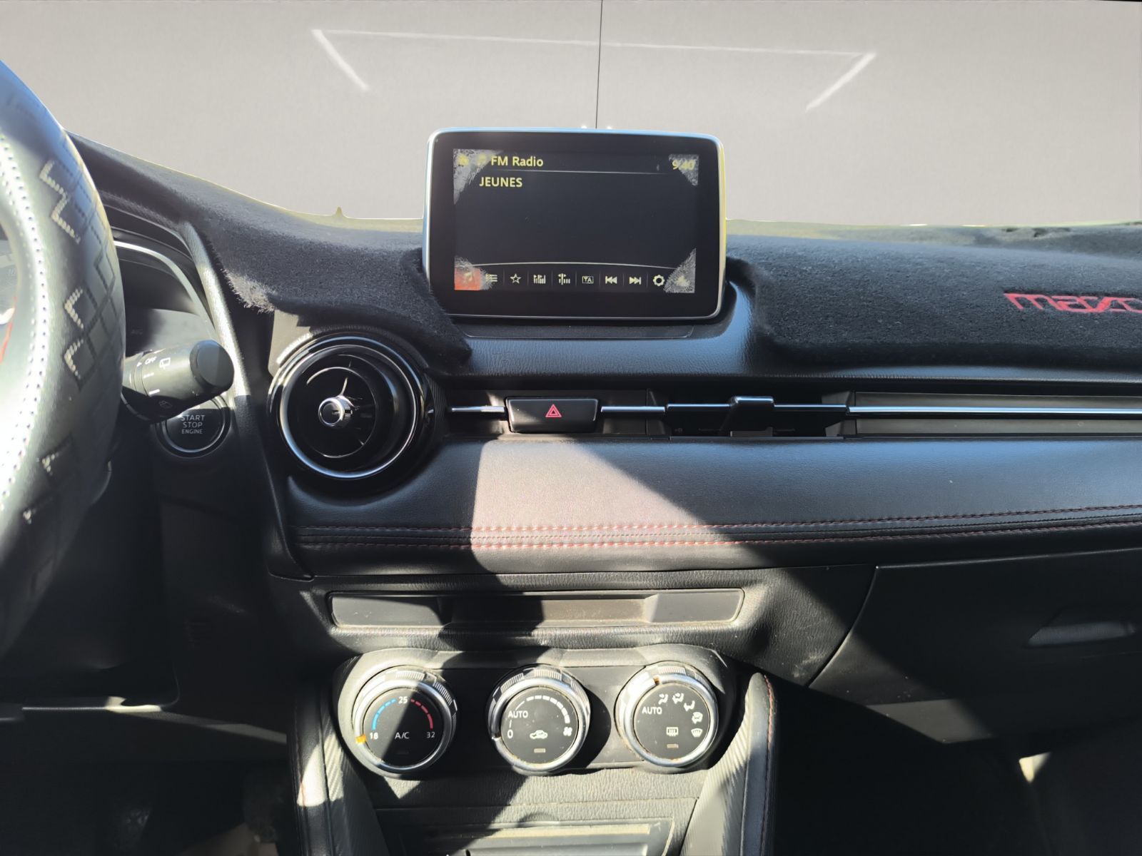 Mazda 2 à Ariana - Photo 14