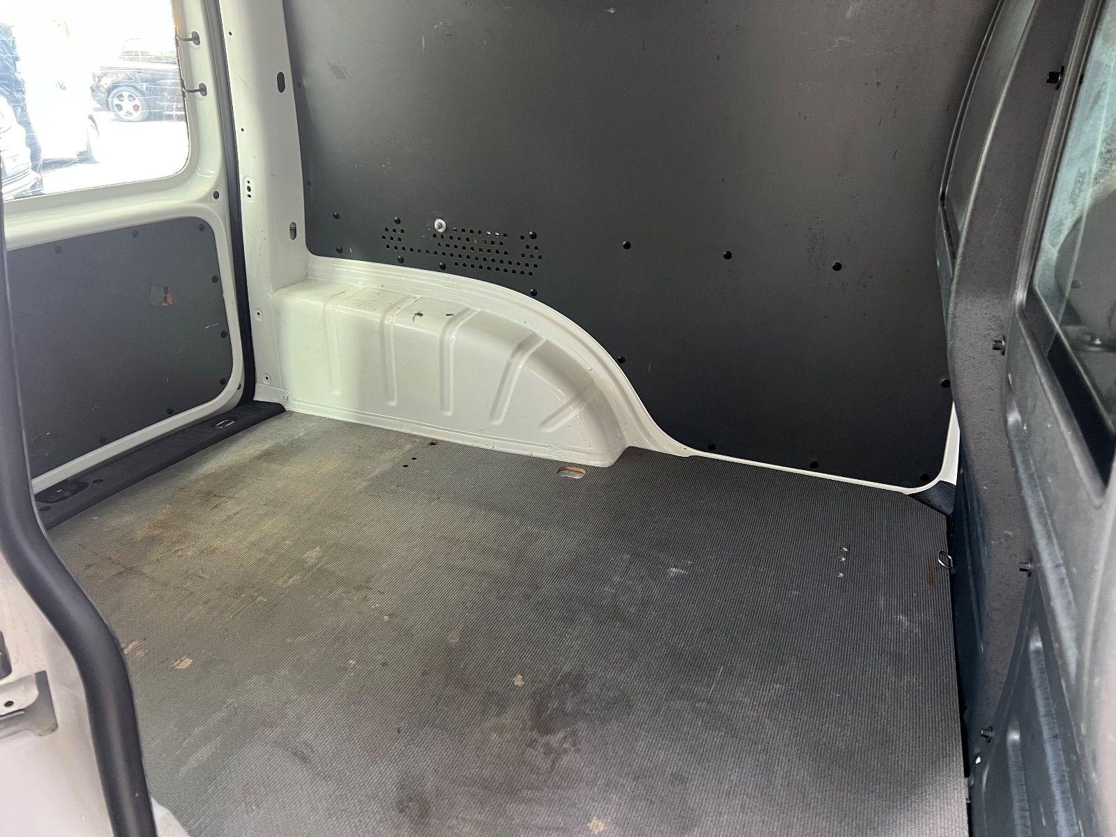 Volkswagen Caddy Prestige à Tunis - Photo 15