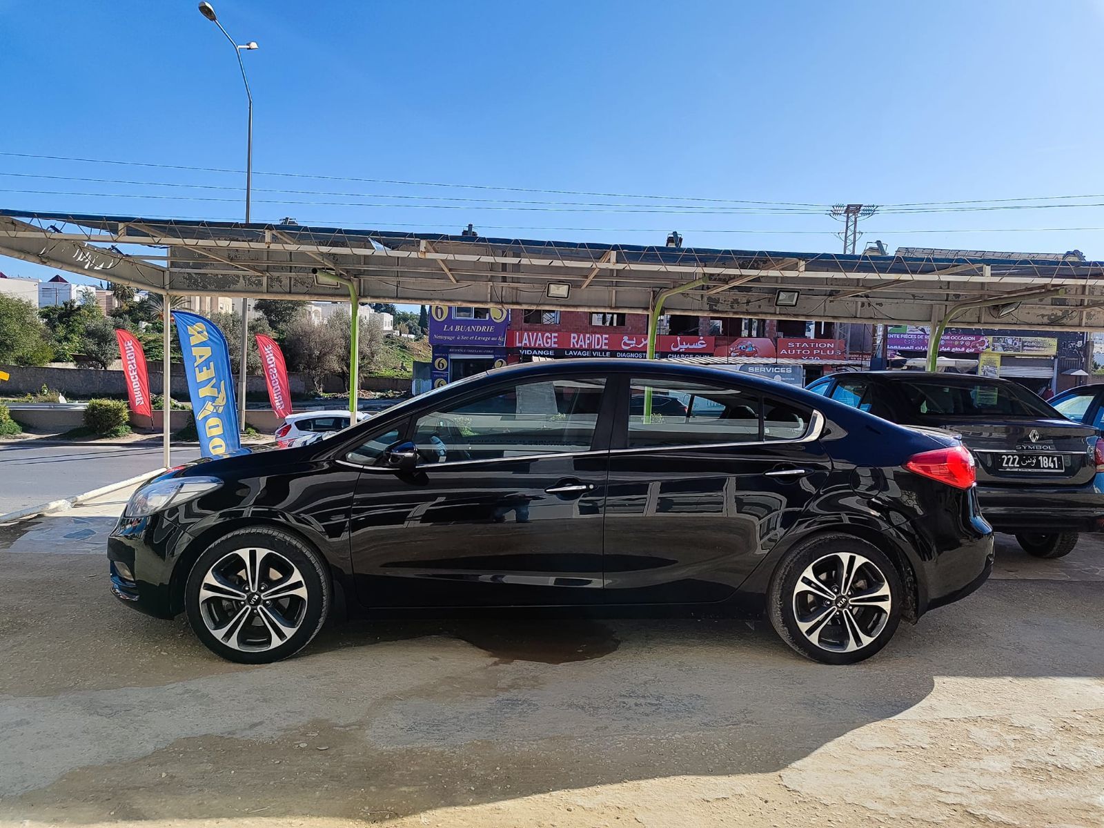 KIA Cerato à Tunisie - Photo 1