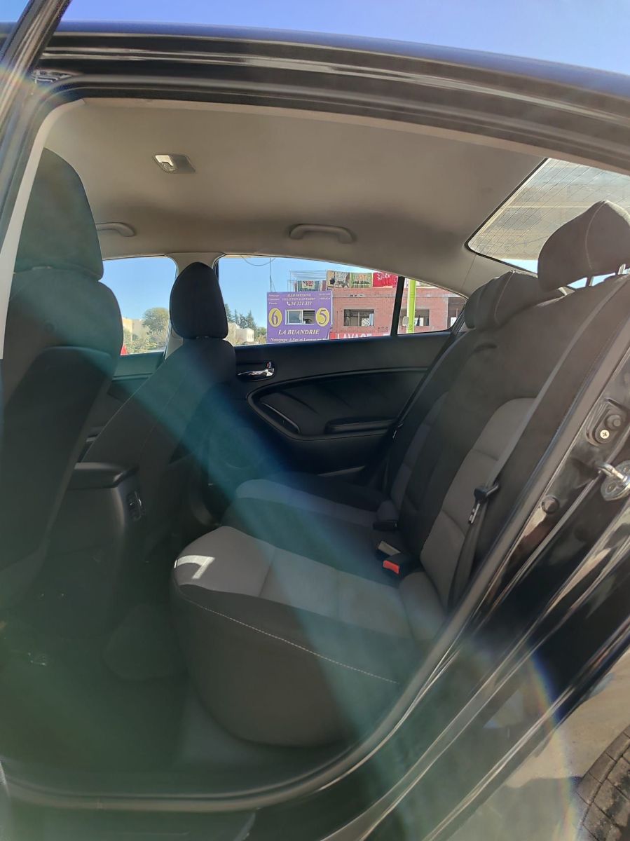 KIA Cerato à Tunisie - Photo 7