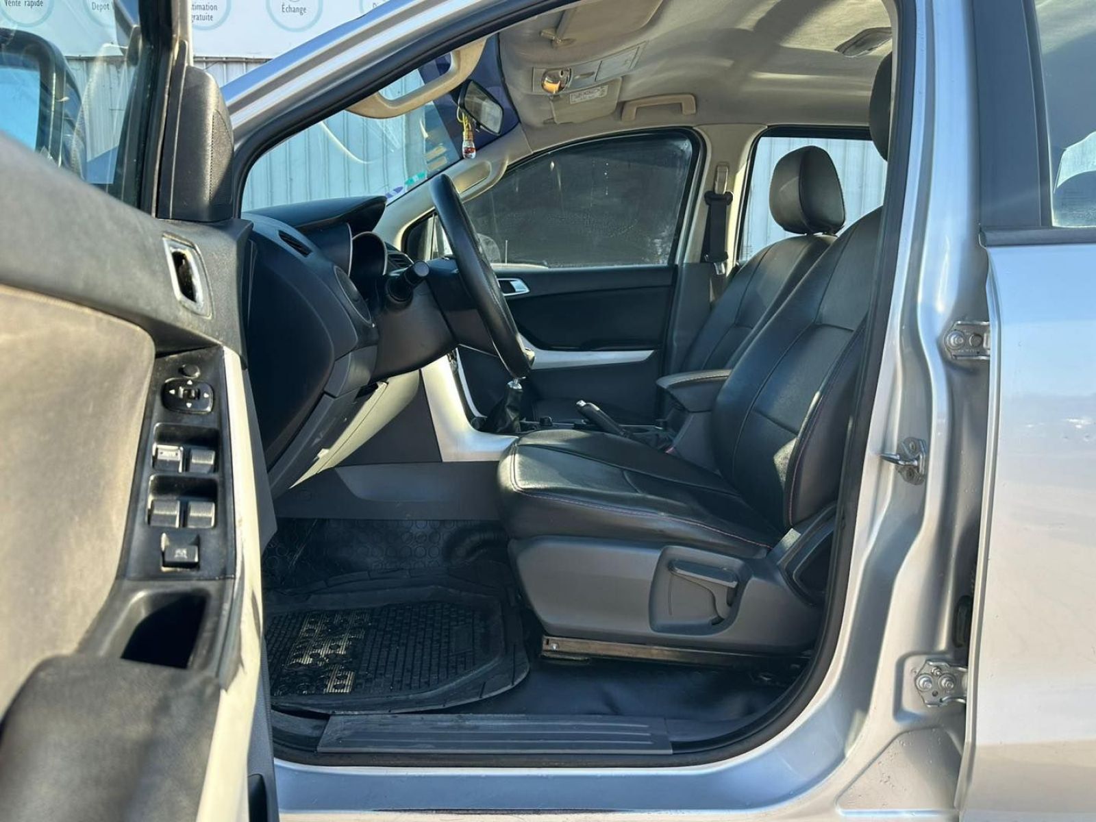Mazda BT-50 à Tunis - Photo 6