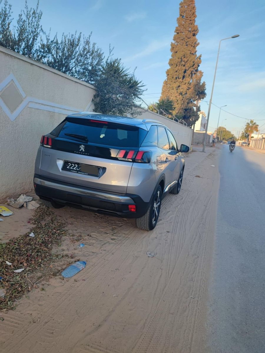 Peugeot 3008 à Tunis - Photo 15