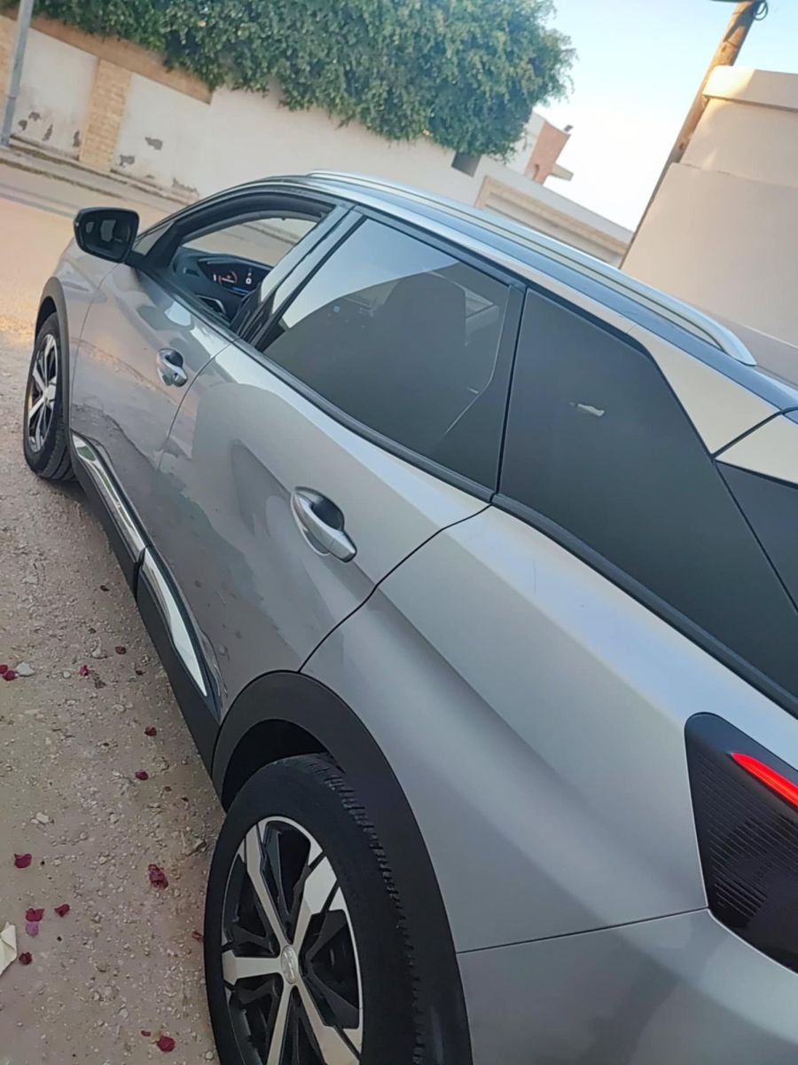 Peugeot 3008 à Tunis - Photo 12