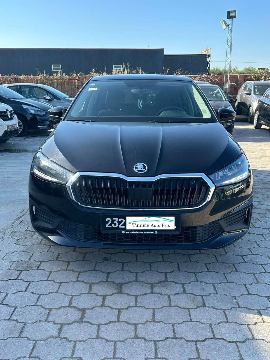 Skoda Fabia Ambition à Tunis - Photo 10