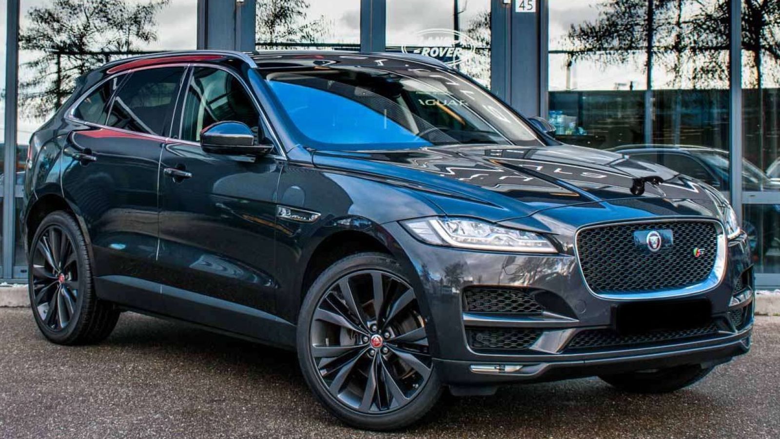 Jaguar F-Pace R_Dynamic à Tunis - Photo 28