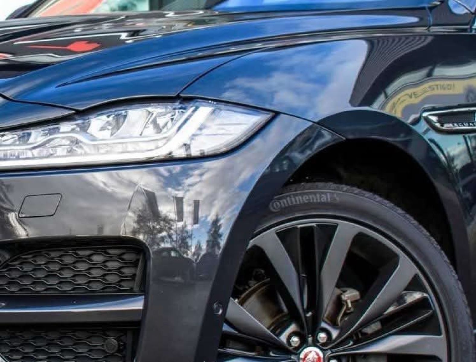 Jaguar F-Pace R_Dynamic à Tunis - Photo 26