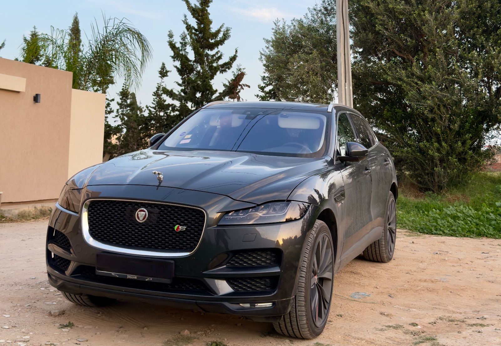 Jaguar F-Pace R_Dynamic à Tunis - Photo 7