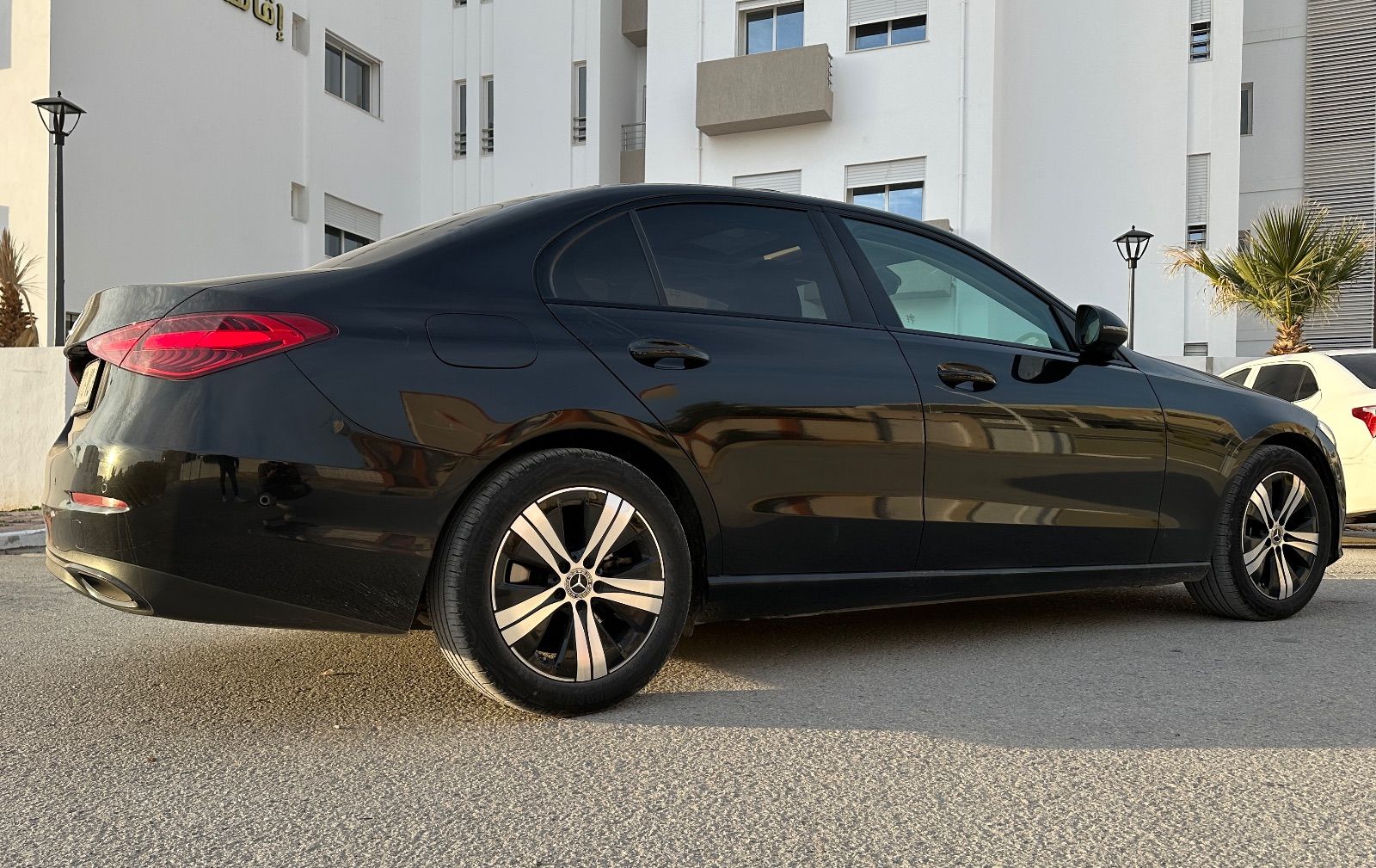 Mercedes-Benz Classe C AMG + à Tunis - Photo 7