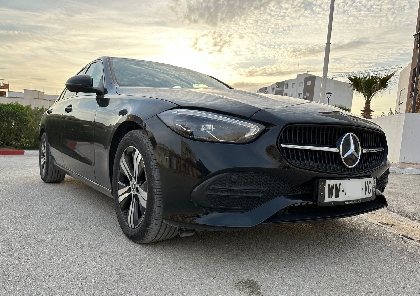 Mercedes-Benz Classe C AMG + à Tunis - Photo 13